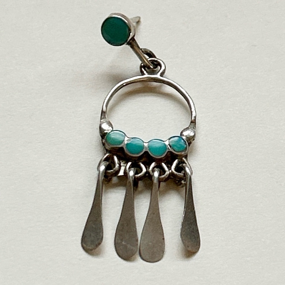 Vintage Southwestern Snake Eye Turquoise Sterling Silver Earrings - Picture 6 of 10